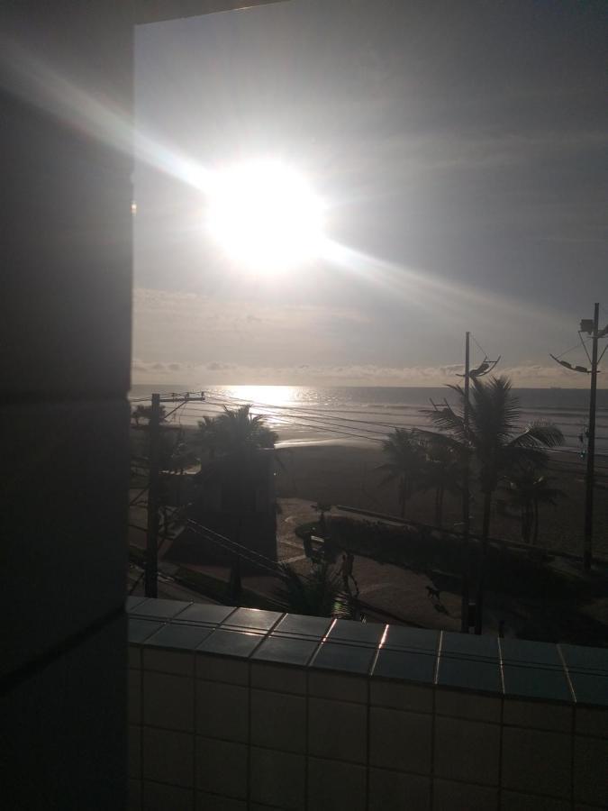 Frente Para O Mar - Vista Espetacular De Todos Os Comodos Прая Гранде Екстериор снимка