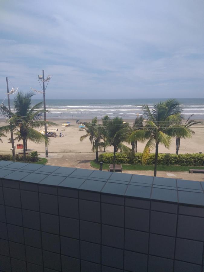 Frente Para O Mar - Vista Espetacular De Todos Os Comodos Прая Гранде Екстериор снимка